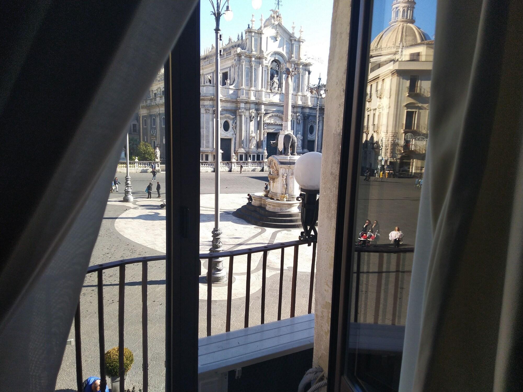 Hotel Centrale Europa Catánia Buitenkant foto